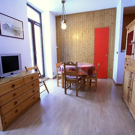 Apartment Carlton *